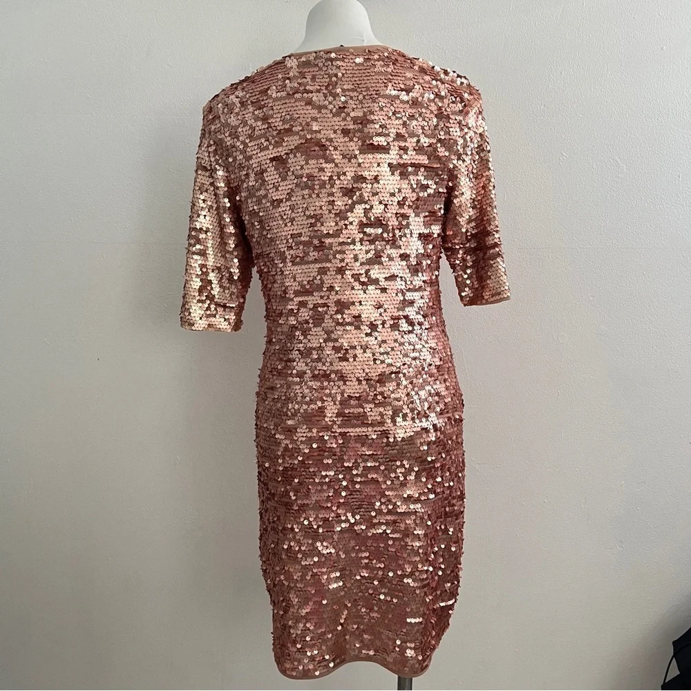 NEW BCBGMAXARIA FITTED SEQUIN DRESS LARGE ROSE GOLD STRETCH cocktail PARTY - Picture 8 of 12